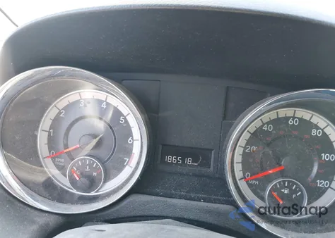 2012 Dodge Grand Caravan Sxt from USA, damaged, VIN 2C4RDGCG9CR128440